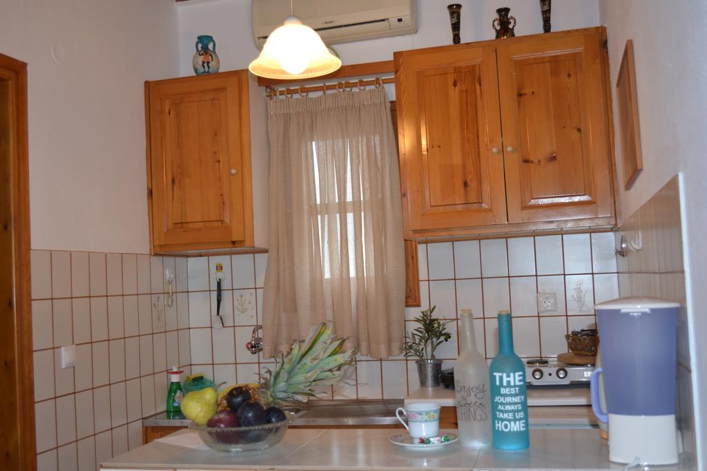 Appartement Flora Manos Platis Yialos